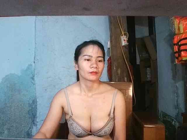 EllaShow93 EllaShow93