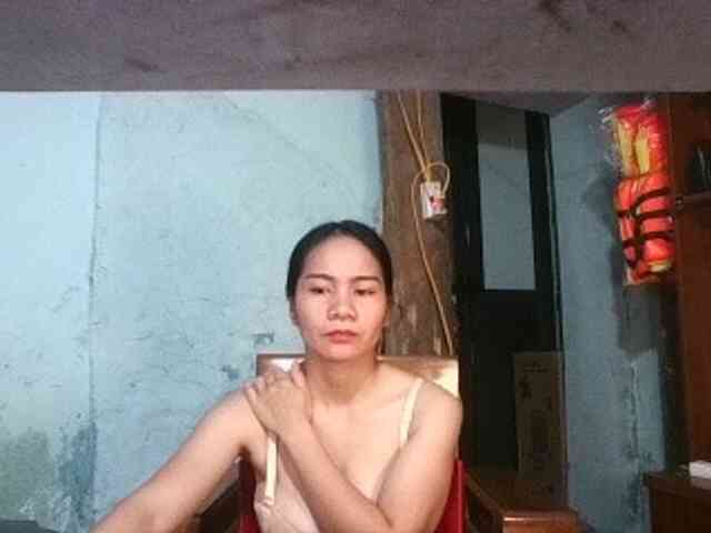 EllaShow93