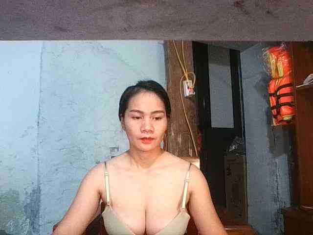EllaShow93
