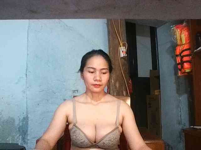EllaShow93