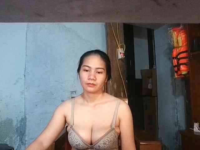 voyeur webcam EllaShow93