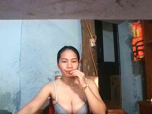 EllaShow93