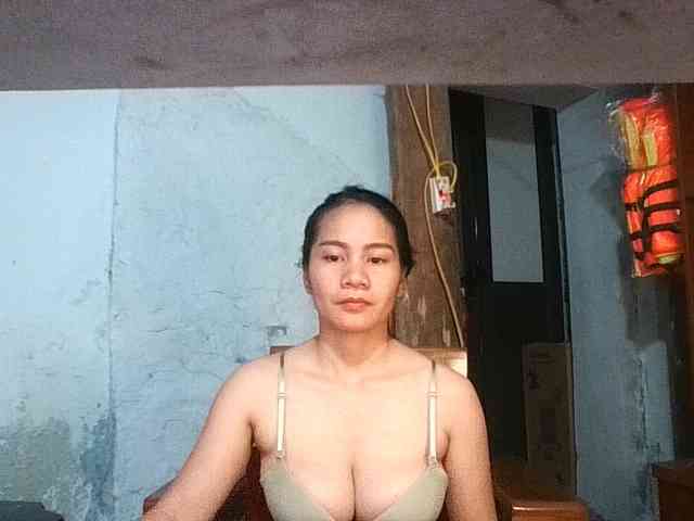 EllaShow93