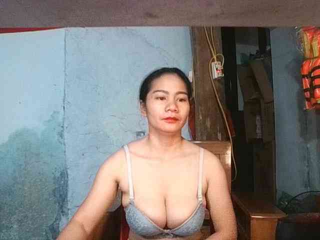EllaShow93
