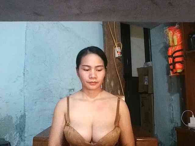EllaShow93