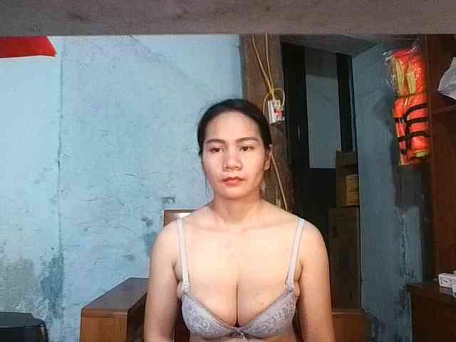 EllaShow93