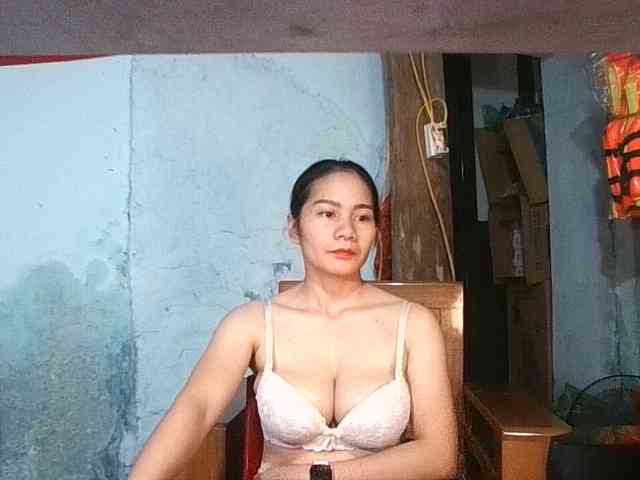EllaShow93