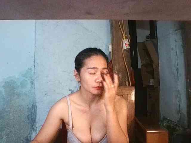 EllaShow93
