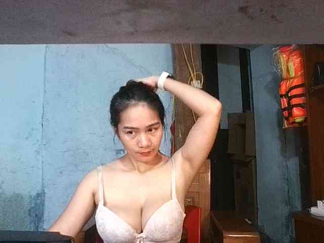 EllaShow93