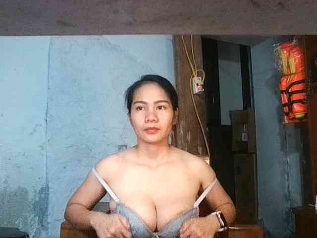 EllaShow93