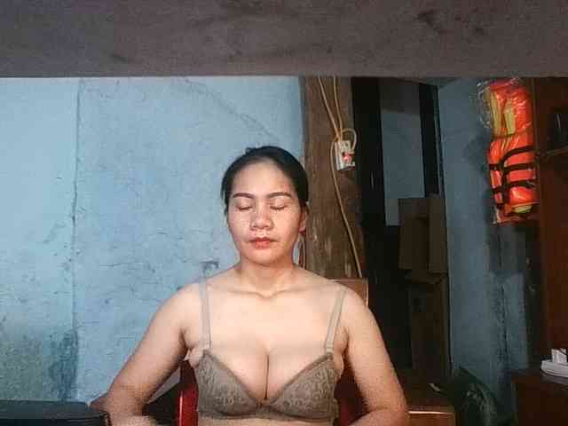 EllaShow93