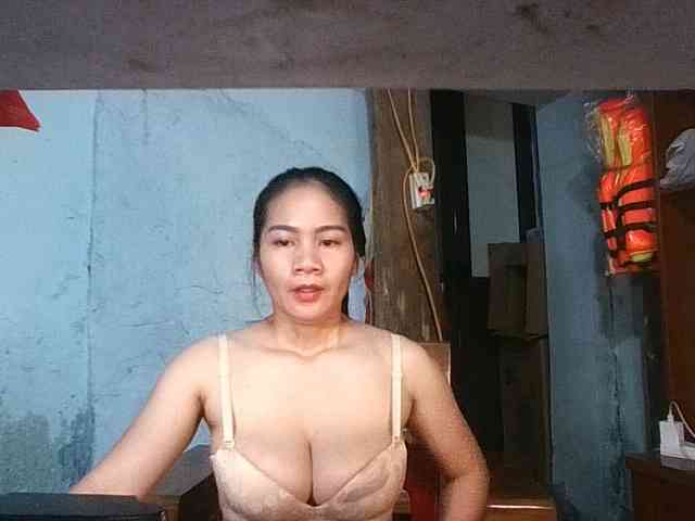 EllaShow93