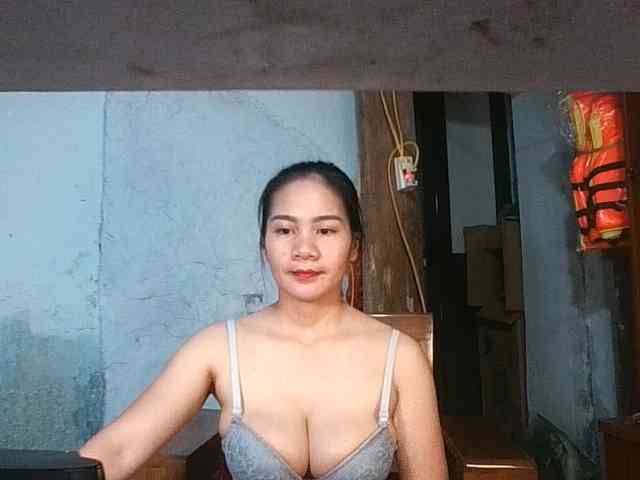 EllaShow93 webcam