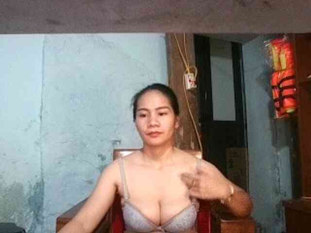 EllaShow93
