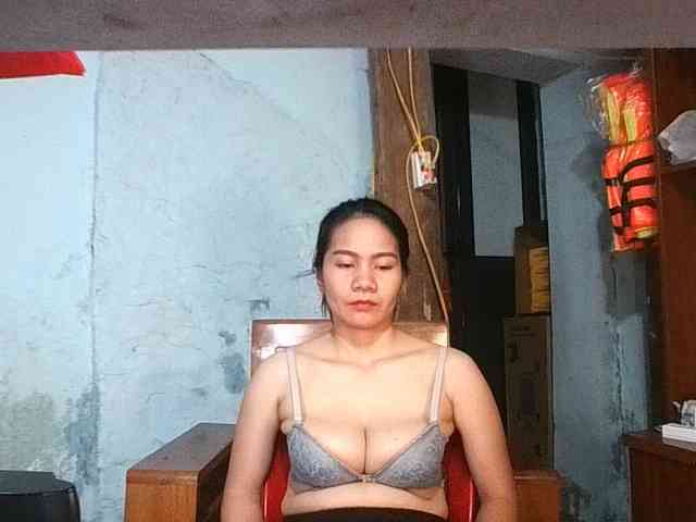 EllaShow93