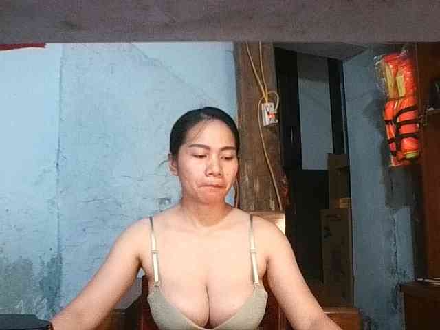 EllaShow93 webcam