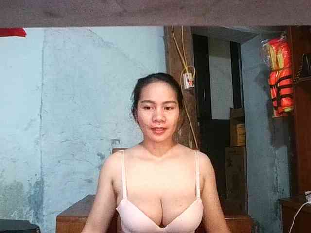 EllaShow93