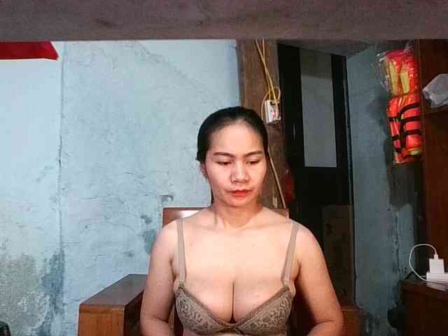 EllaShow93