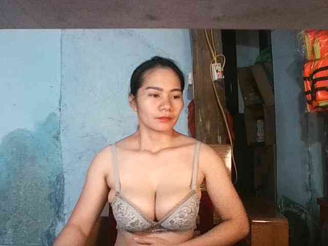EllaShow93