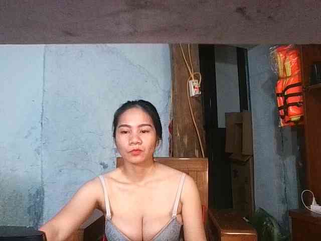 EllaShow93