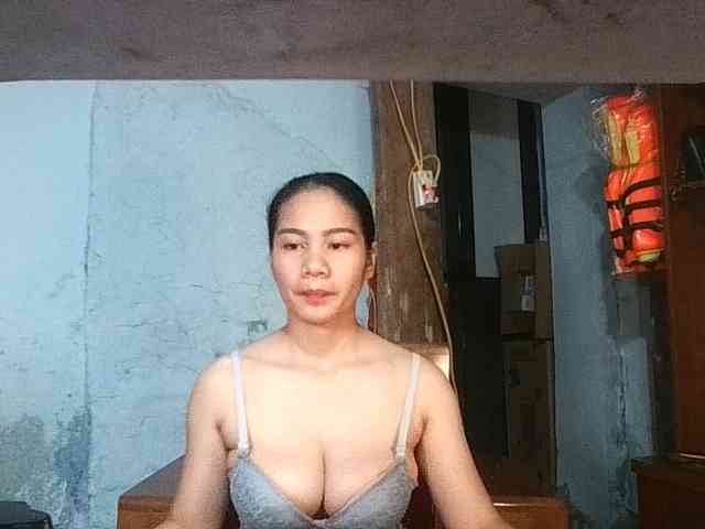 EllaShow93