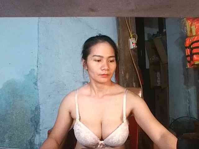 EllaShow93