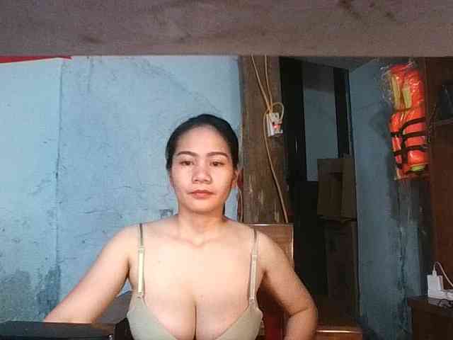 ellashow93's live room