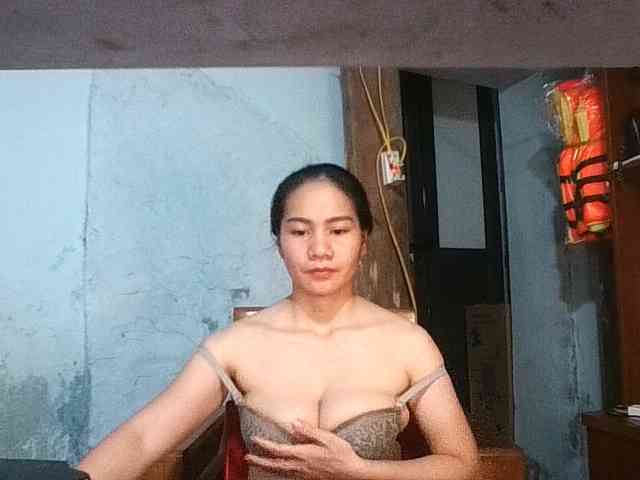 EllaShow93