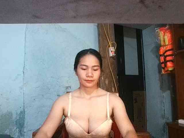 EllaShow93