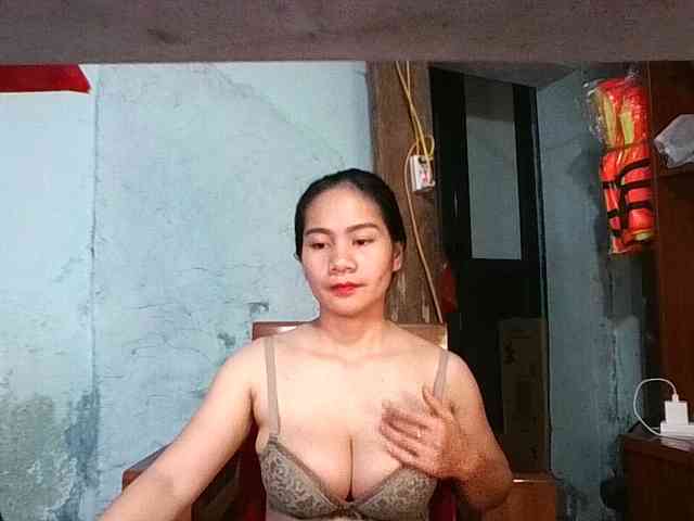 EllaShow93