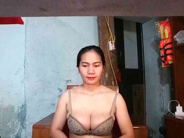 EllaShow93