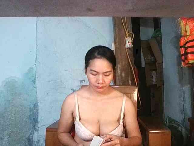 EllaShow93