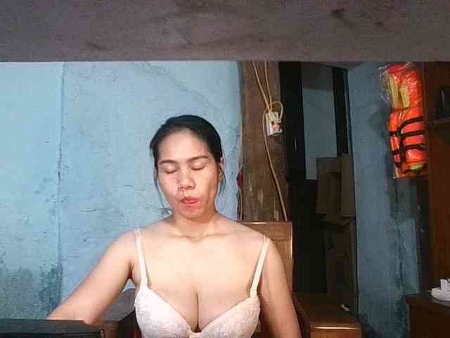 EllaShow93