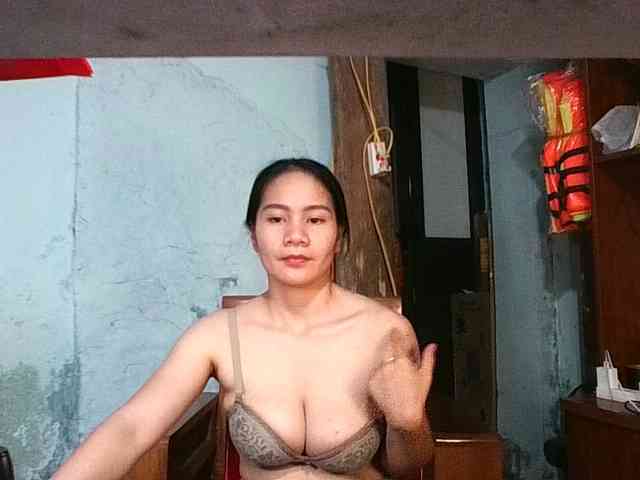 EllaShow93