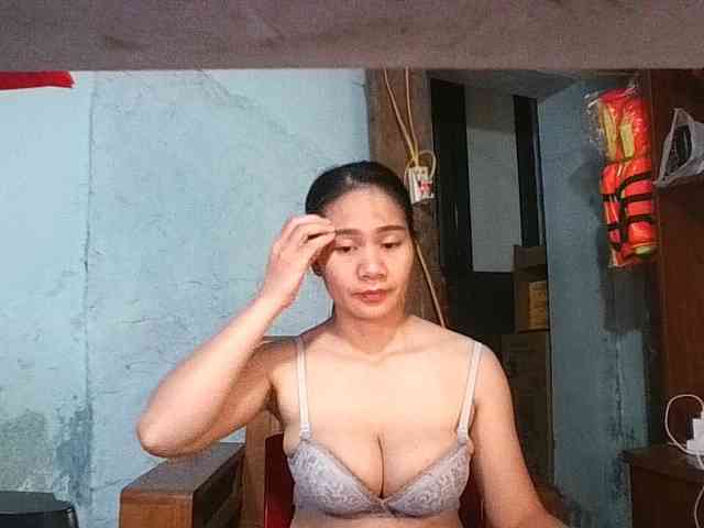 EllaShow93