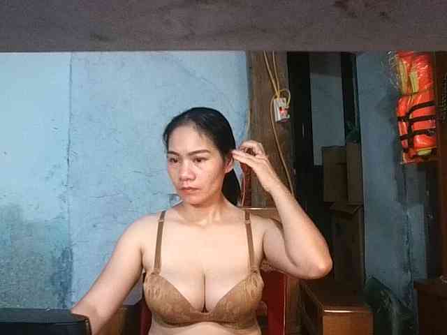 EllaShow93
