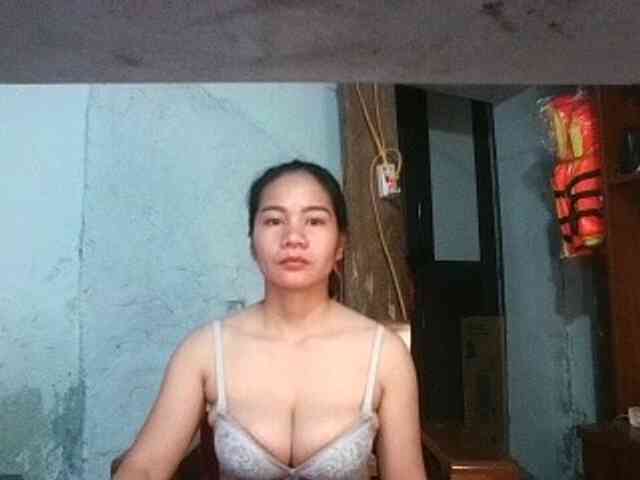 EllaShow93