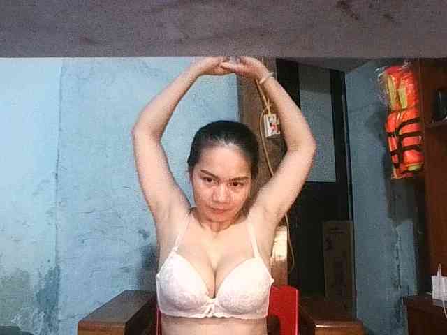 EllaShow93
