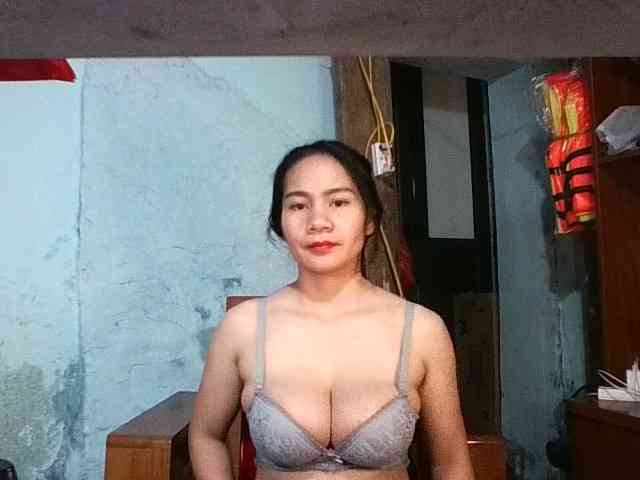 EllaShow93