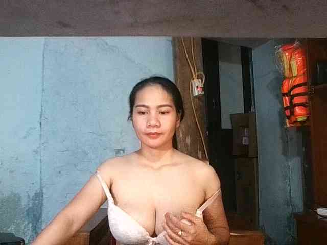 EllaShow93