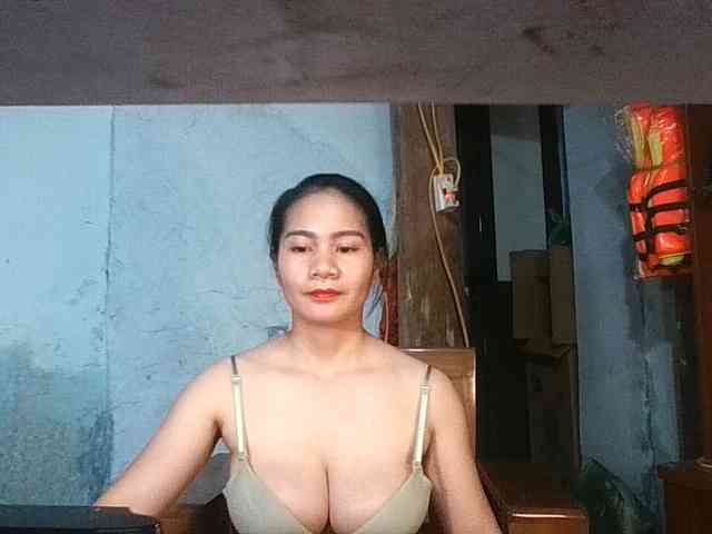 EllaShow93