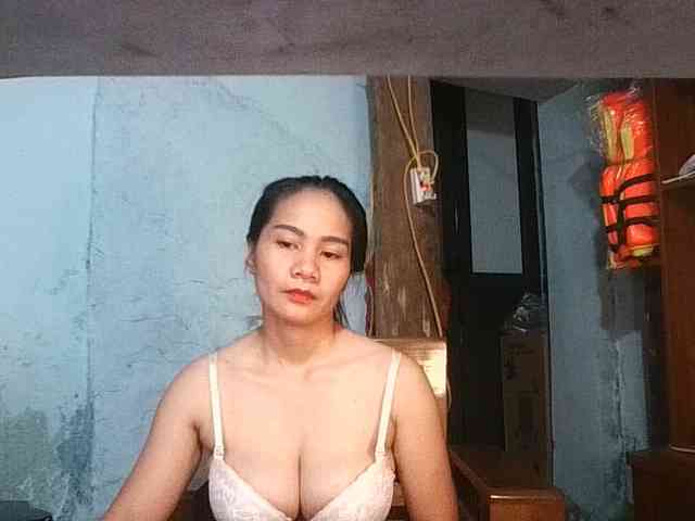 EllaShow93 webcam