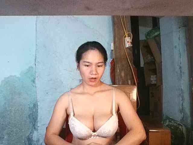 EllaShow93