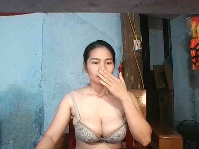 EllaShow93