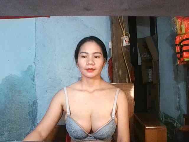 EllaShow93