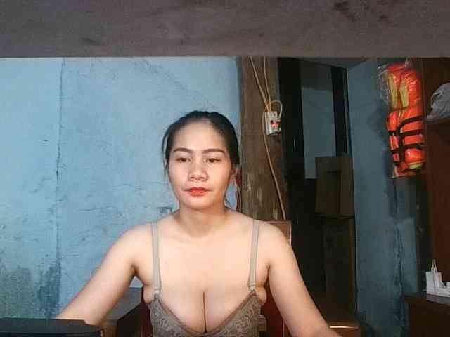 EllaShow93