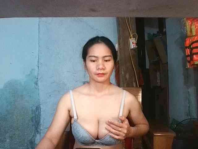 EllaShow93