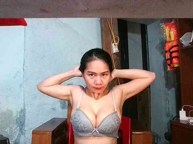 voyeur webcam EllaShow93