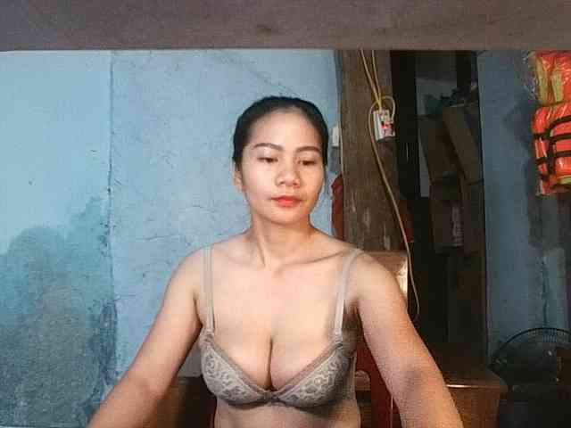 EllaShow93