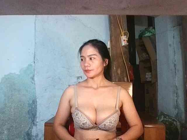 EllaShow93